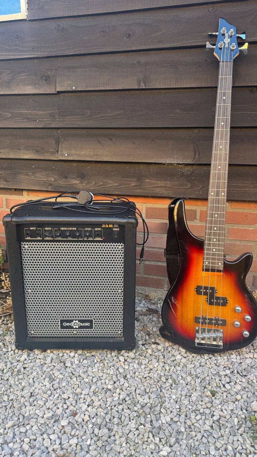 Gear4music basgitaar met 35W versterker, Ophalen, Gebruikt, Elektrisch