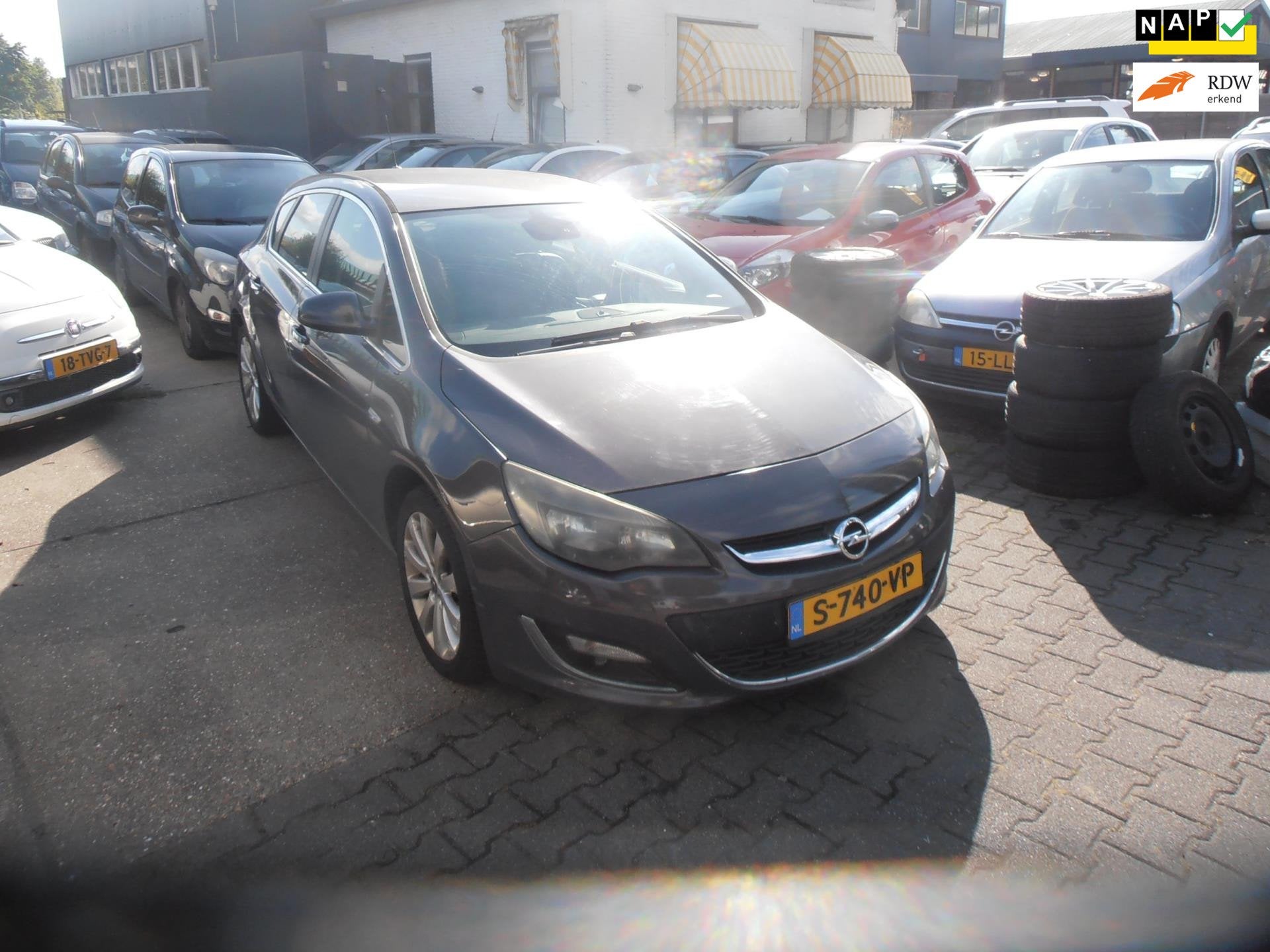 Opel Astra 1.4 Turbo LPG Cosmo airco 5 drs lpg g3 nw apk, Auto's, Voorwielaandrijving, Euro 5, 730 kg, Gebruikt