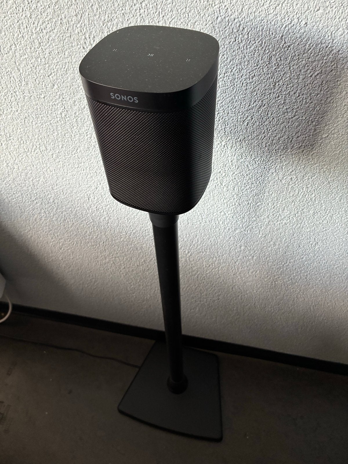 2x Sonos One SL met Sanus standaard, Ophalen, Gebruikt, WiFi, Surroundset