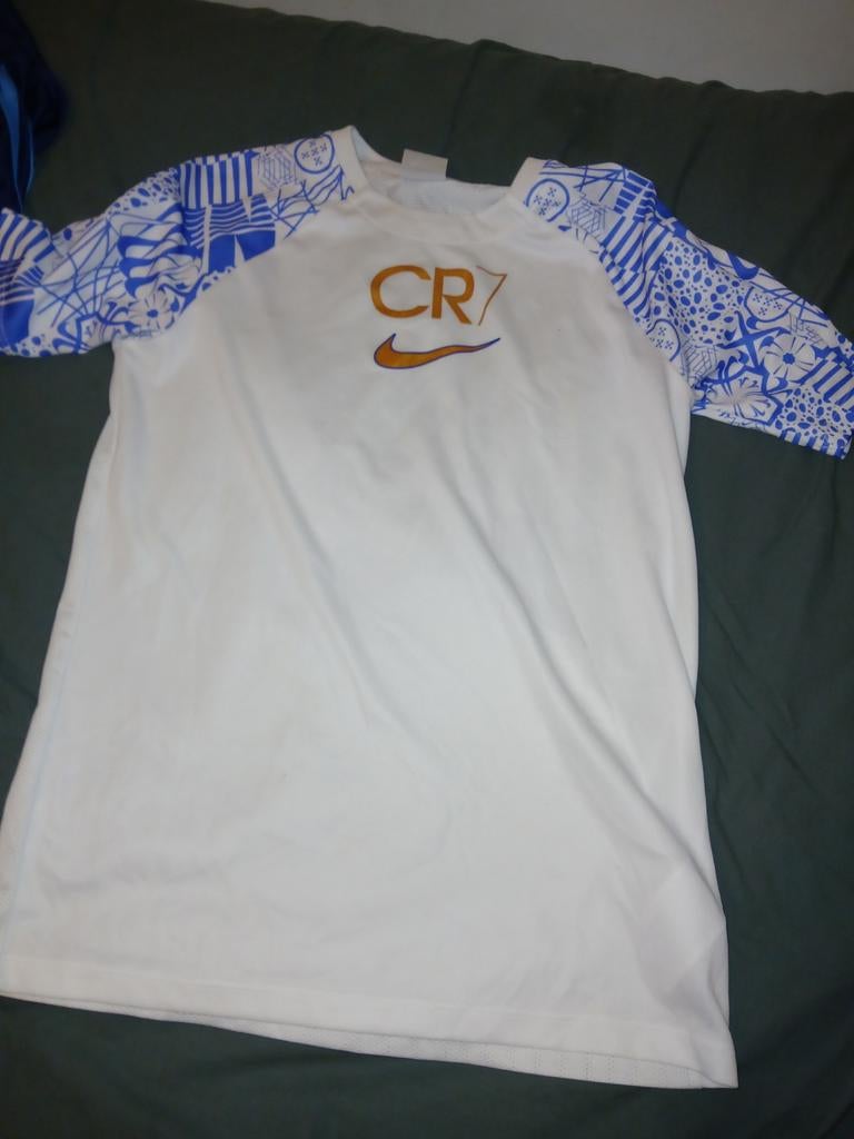 Mooi CR7 shirt maat S van Intersport, Wit, Nike, Ophalen of Verzenden, Gedragen