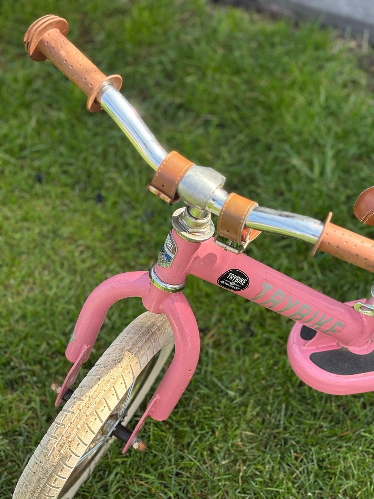 2x Trybike loopfiets 2-in-1 (roze & grijs), Ophalen of Verzenden, Gebruikt, 16 tot 20 inch