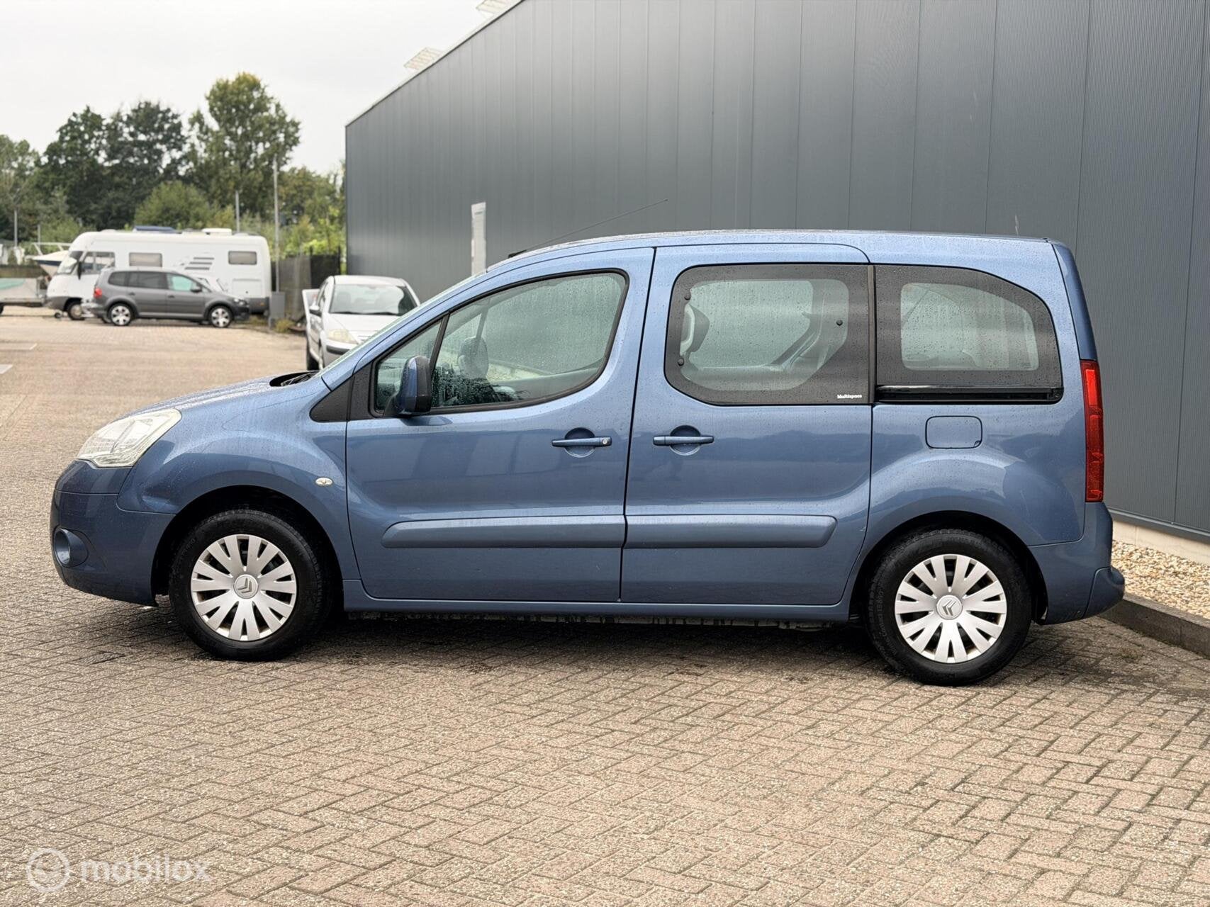Citroen Berlingo combi 1.6-16V Cinqspace LAGEKM/NAP, Auto's, Voorwielaandrijving, Gebruikt, 4 cilinders, Blauw
