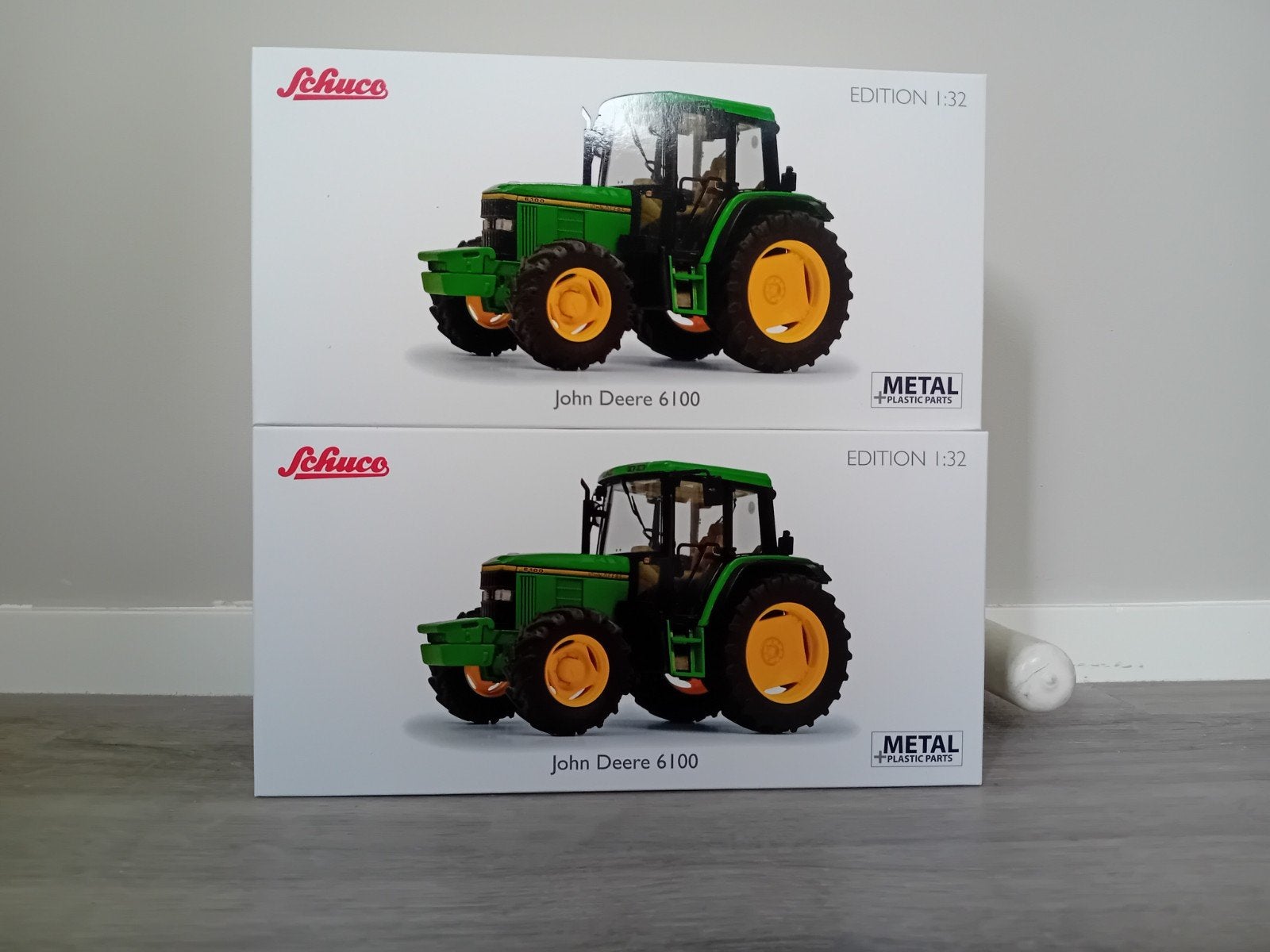 John deere 6100 Schuco 1:32, Hobby en Vrije tijd, Modelauto's | 1:32, Ophalen of Verzenden, Nieuw, Tractor of Landbouw, Schuco