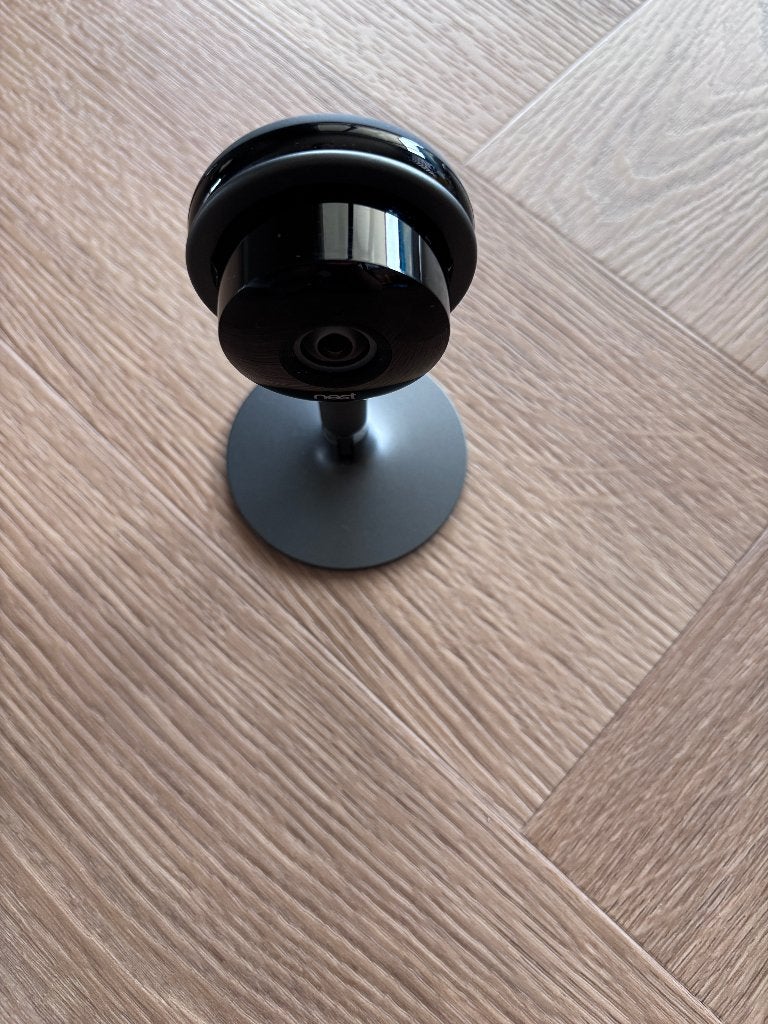 2x zeer goed onderhouden Google Nest Cam indoor, Ophalen of Verzenden, Zo goed als nieuw, Binnencamera