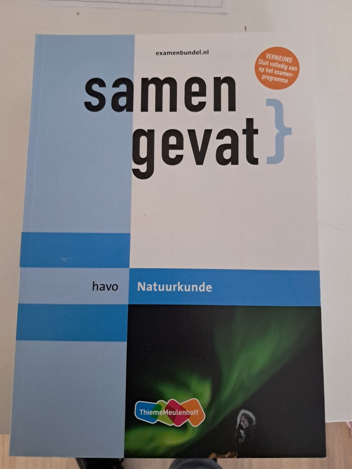 diverse boeken samengevat en examenbundel Havo, Ophalen, Biologie, Zo goed als nieuw, HAVO