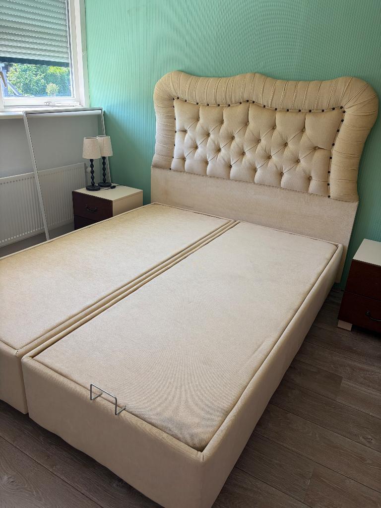 Boxspring met opbergruimte 160x200 Tweepersoonsbed, Huis en Inrichting, Slaapkamer | Boxsprings, Ophalen, Gebruikt, Beige, Tweepersoons