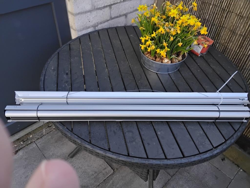 Velux dakraam rolgordijn  verduisterend lichtgrijs 2x, Ophalen, Minder dan 80 cm, Dakraam, 80 tot 120 cm
