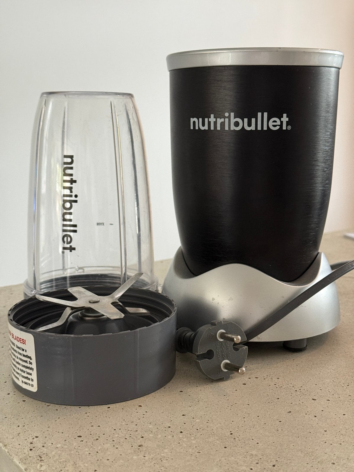 Nutribullet blender 600 watt, Ophalen, Zo goed als nieuw, Blender