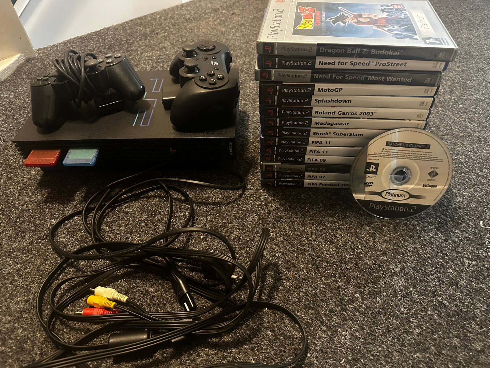 PlayStation 2 + controllers en games, Ophalen, Zo goed als nieuw, Met 2 controllers