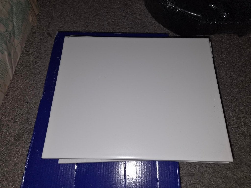 30 witte tegels  20 x 25 cm (1,5m2), Nieuw, Ophalen of Verzenden, 20 tot 40 cm, Minder dan 5 m²