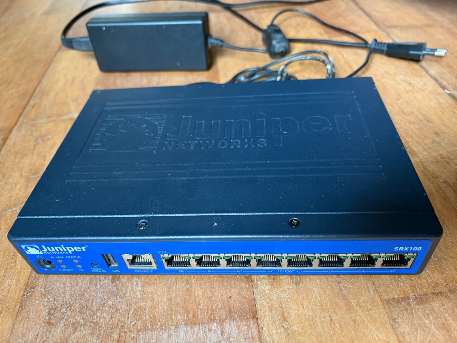 Juniper SRX100B Firewall/Router met Voeding, Ophalen, Gebruikt, Router