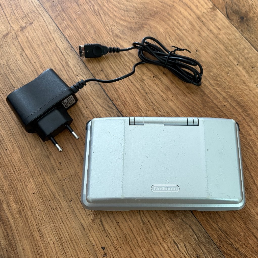 Nintendo DS [Brightness mod] V5/CPU-20, Ophalen of Verzenden, Gebruikt, Zilver, DS Original of Phat