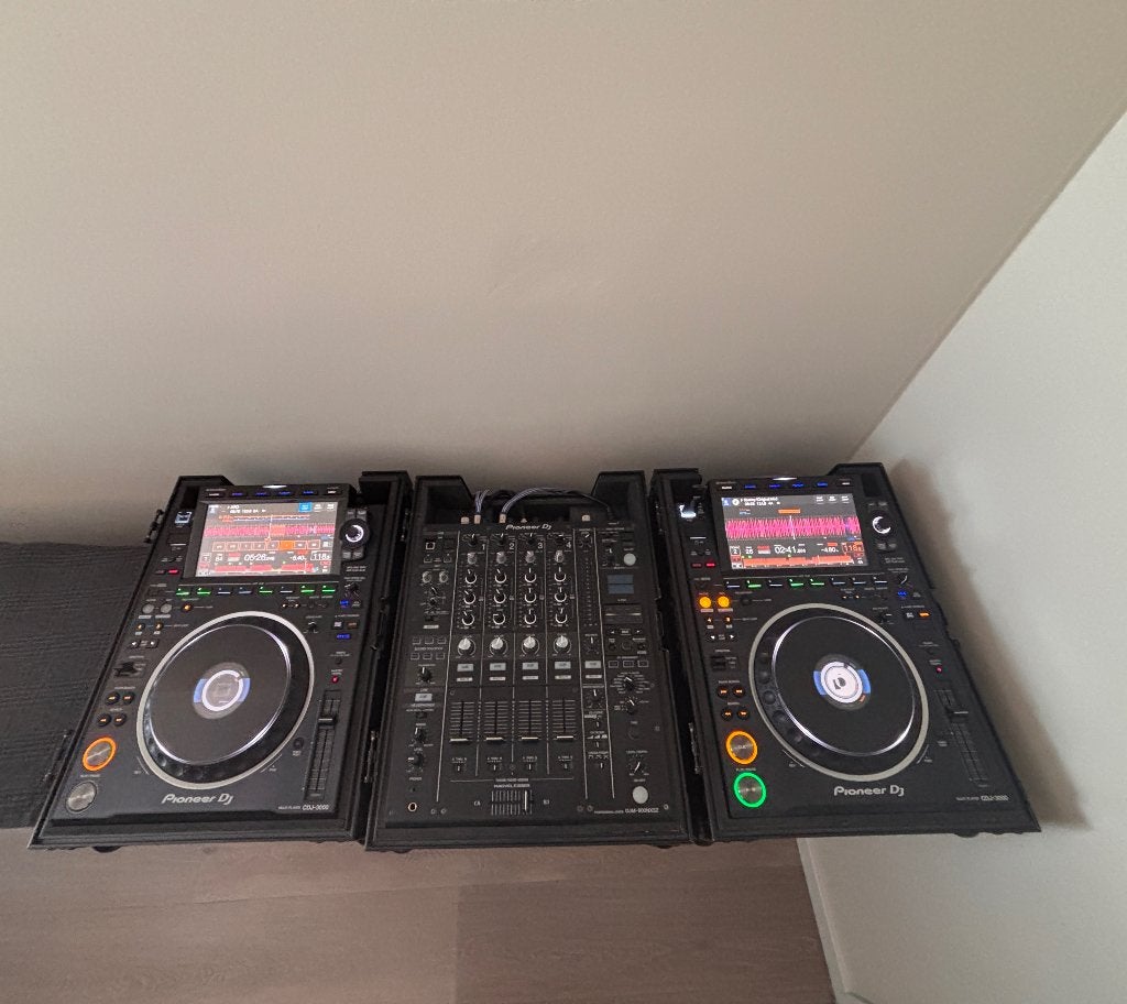Pioneer CDJ 400 - DJ-set voor muziekliefhebbers | Marktplaats