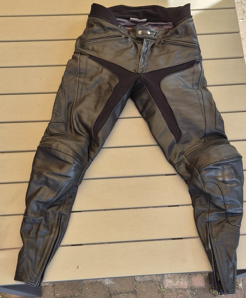 Leren motorbroek maat 52, Broek | leer, Heren, Tweedehands, Ophalen