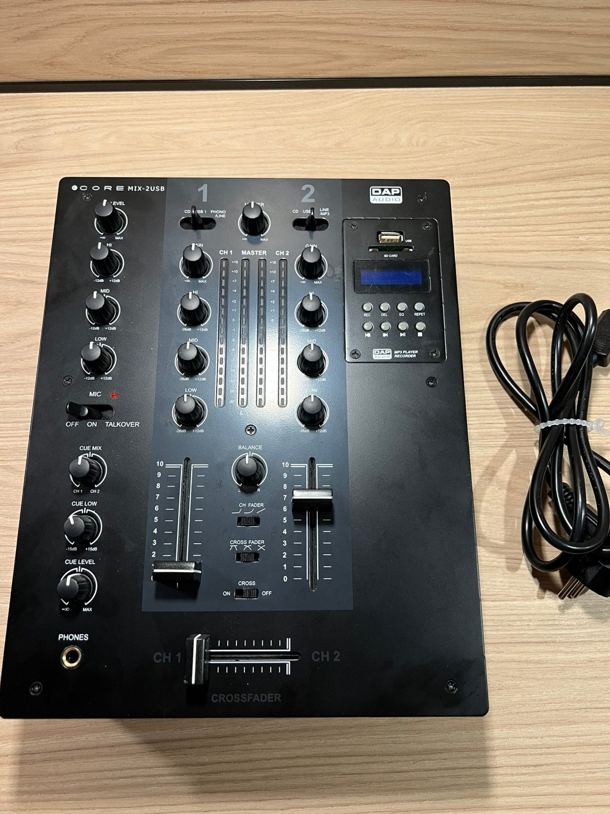 DAP Audio CORE MIX-2 USB DJ Mixer, Muziek en Instrumenten, Ophalen of Verzenden, Zo goed als nieuw, Minder dan 5 kanalen, Microfooningang