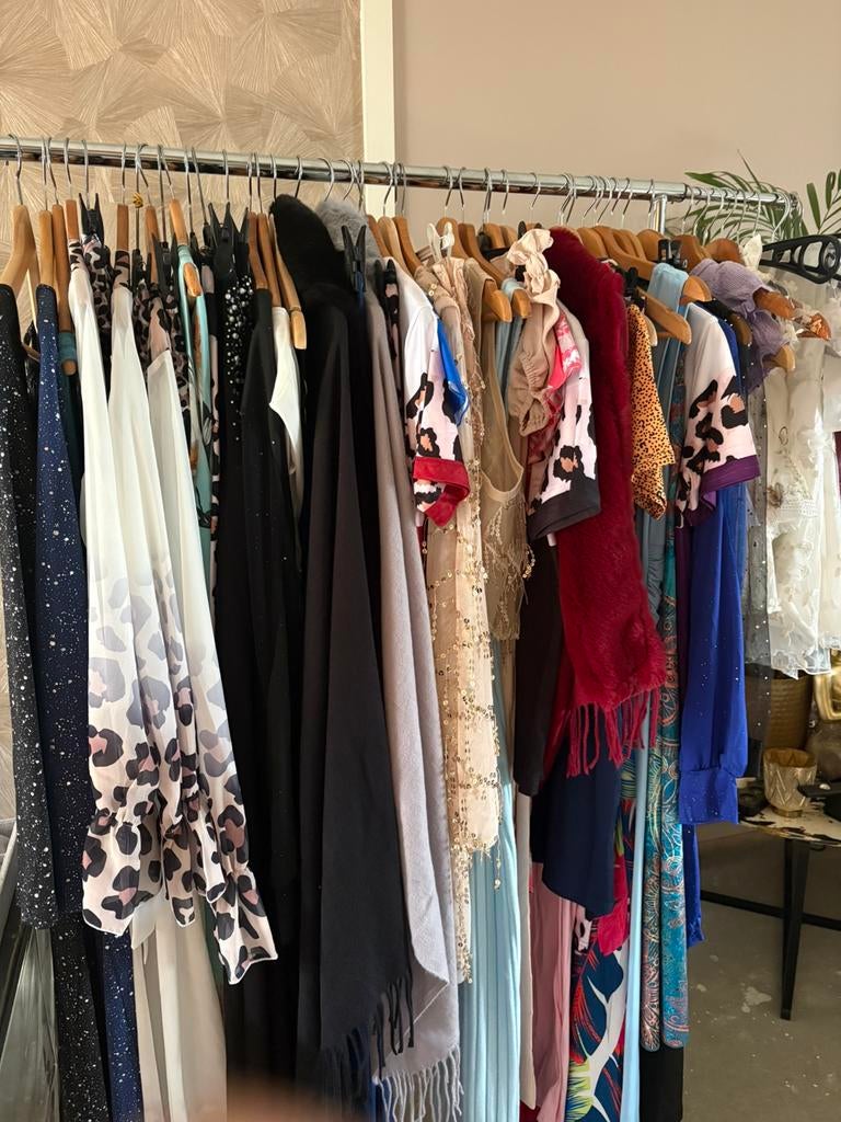 Partij nieuwe  dames kleding, Verzenden, Nieuw