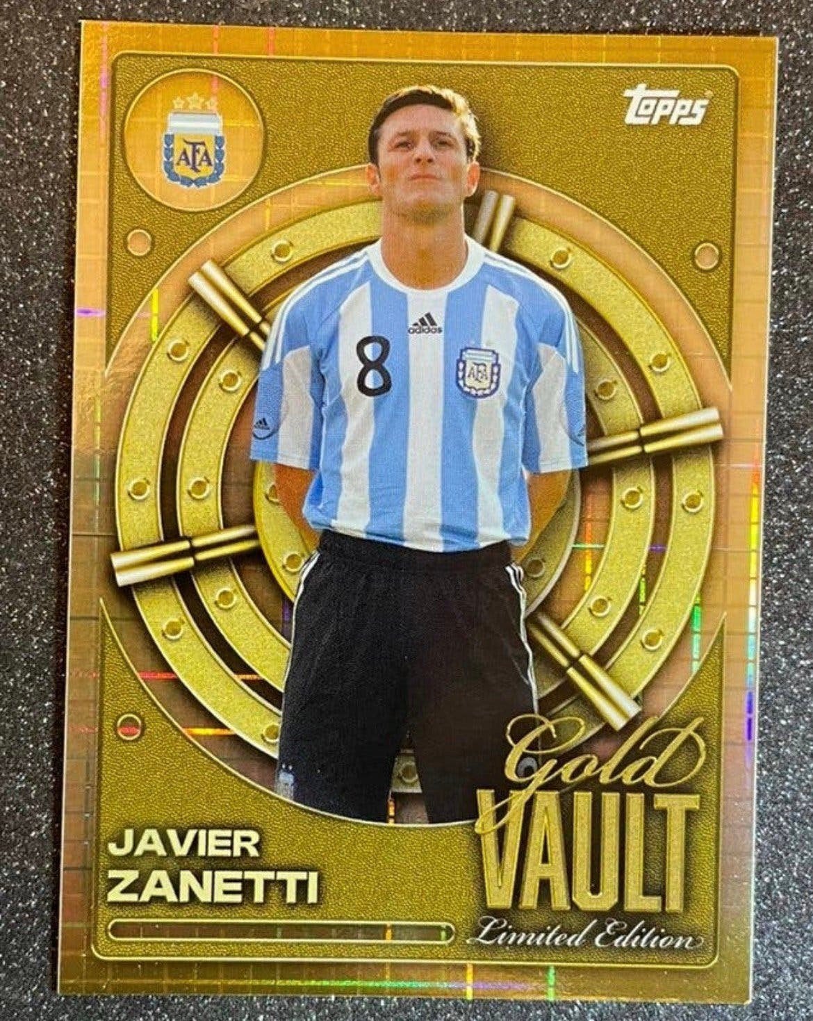 Topps ARGENTINA 2026   GOLD VAULT   LIMITED EDITION  ZANETTI, Verzenden, Zo goed als nieuw, Plaatje