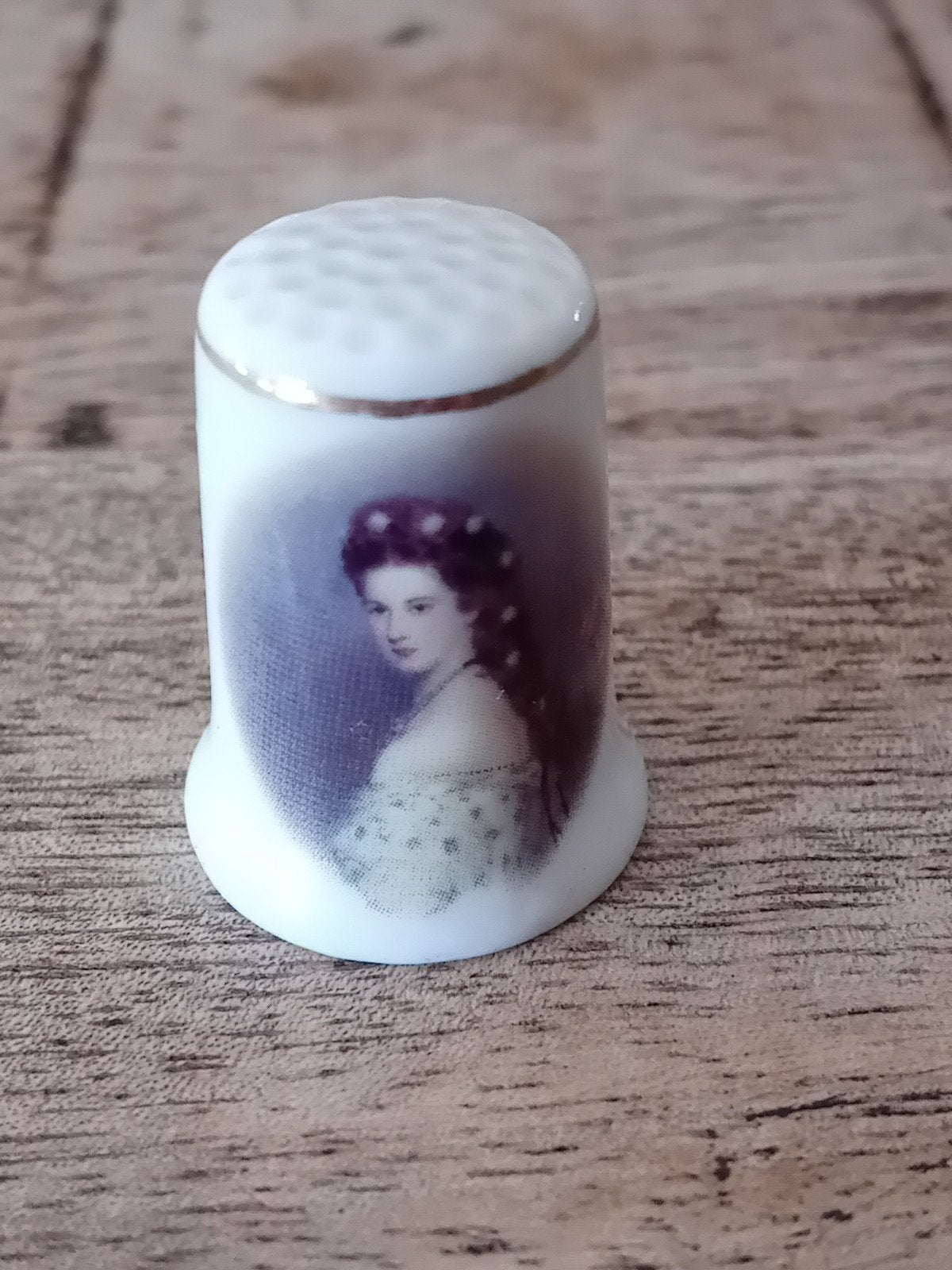 Vingerhoedjes verzamelen Sissi Reutter, Verzamelen, Ophalen of Verzenden, Zo goed als nieuw