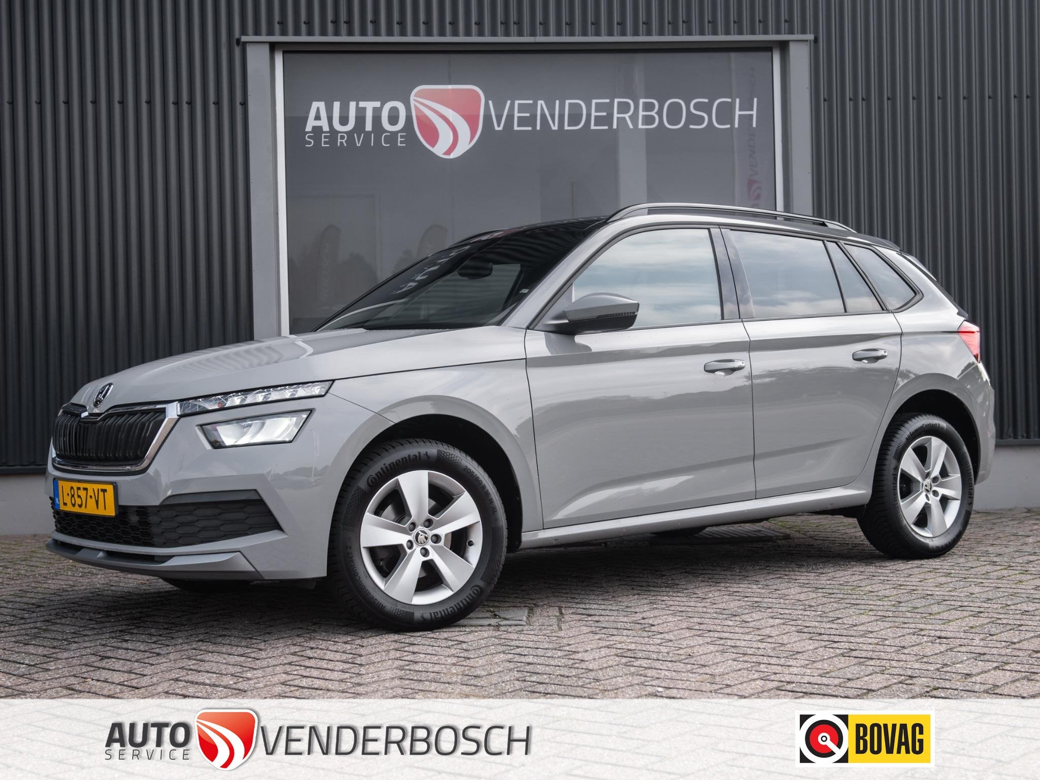 Skoda Kamiq 1.0 TSI Sport Business 110pk | Panoramadak | App, Auto's, Dealer onderhouden, Gebruikt, Lane Keeping Assist, 49 €/maand