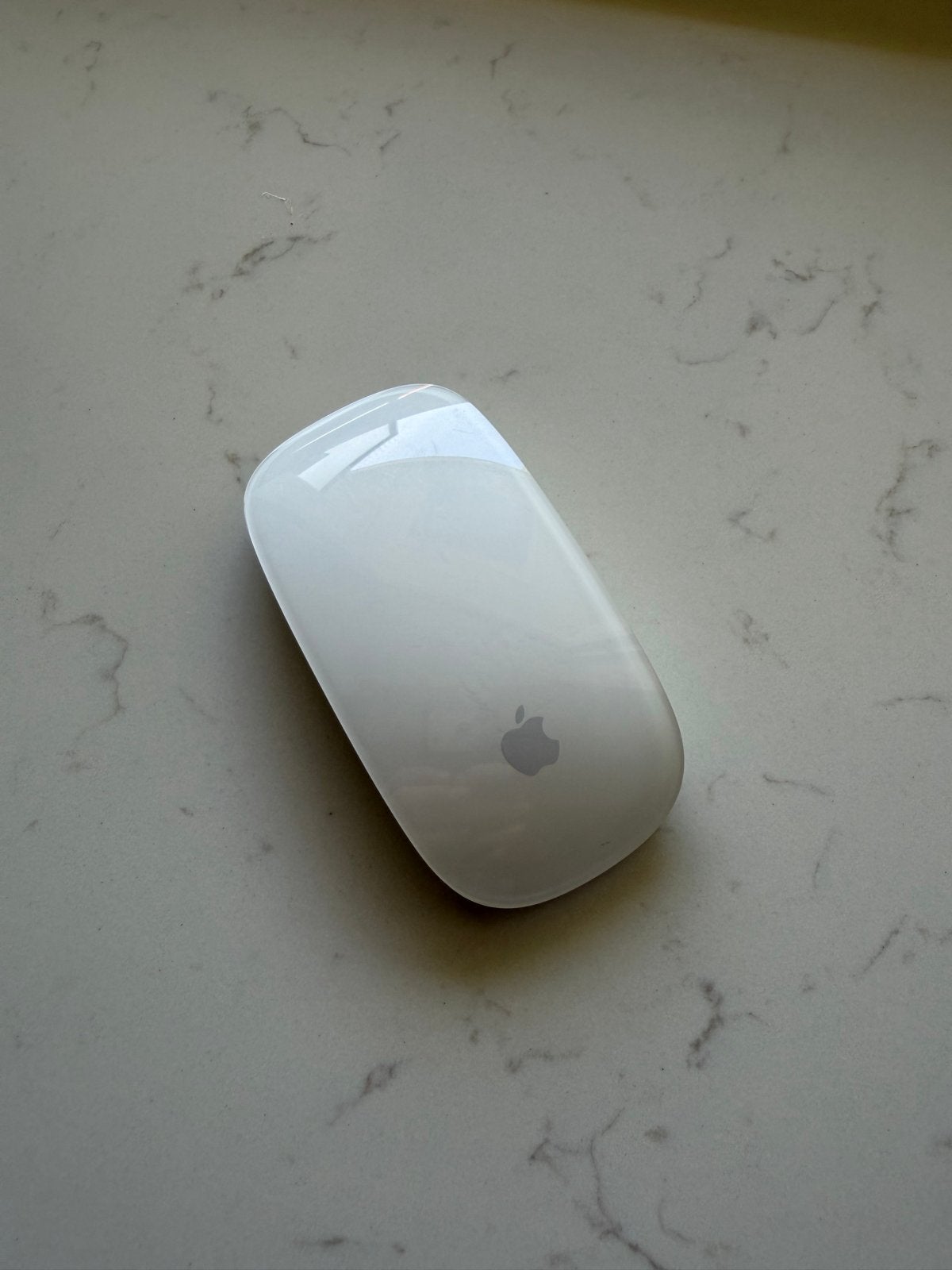 Apple Magic Mouse 1 - Draadloze Muis, Computers en Software, Muizen, Ophalen, Rechtshandig, Muis, Gebruikt