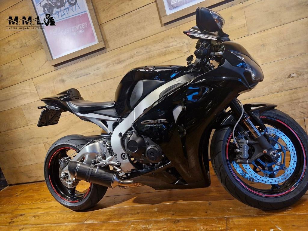 HONDA CBR 1000 RR FIREBLADE (bj 2011), Motoren, Motoren | Honda, HONDA, 4 cilinders, Motorrijbewijs A, Bedrijf