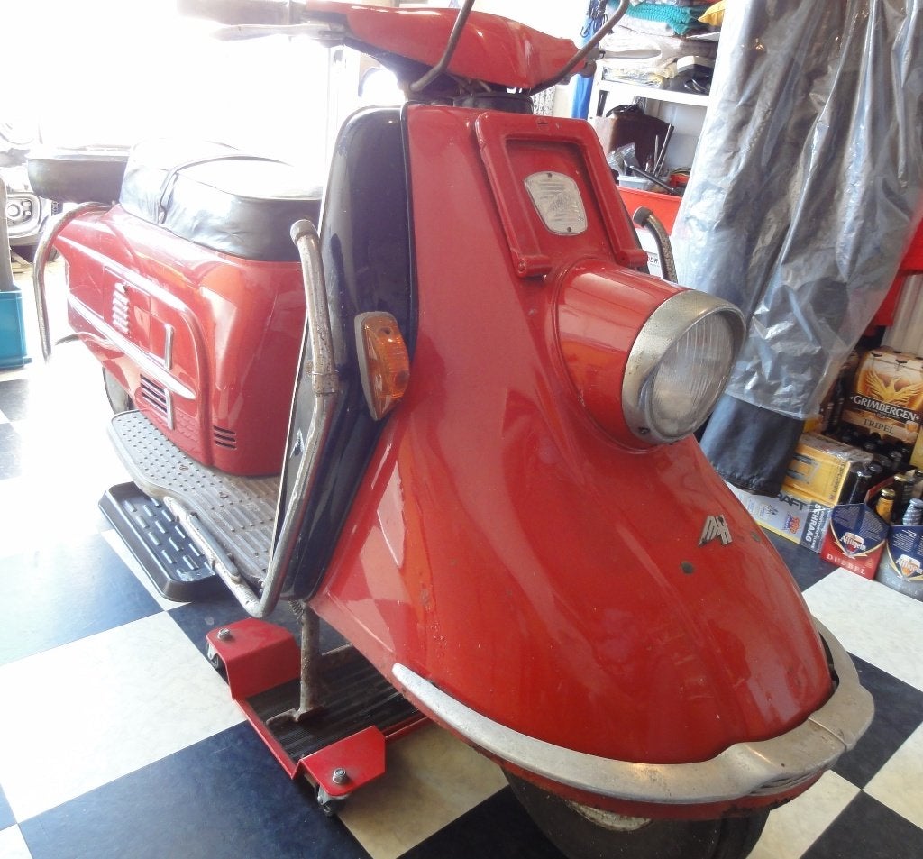 Heinkel Tourist 103A2 voor onderdelen of wederopbouw project, Ophalen, Gebruikt