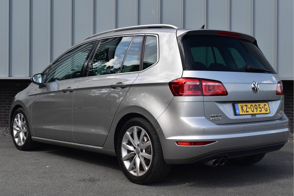 Volkswagen Golf Sportsvan 1.4 TSI Highline | Pano | ACC | Ca, Auto's, Volkswagen, Gebruikt, Zwart, 150 pk, Alcantara