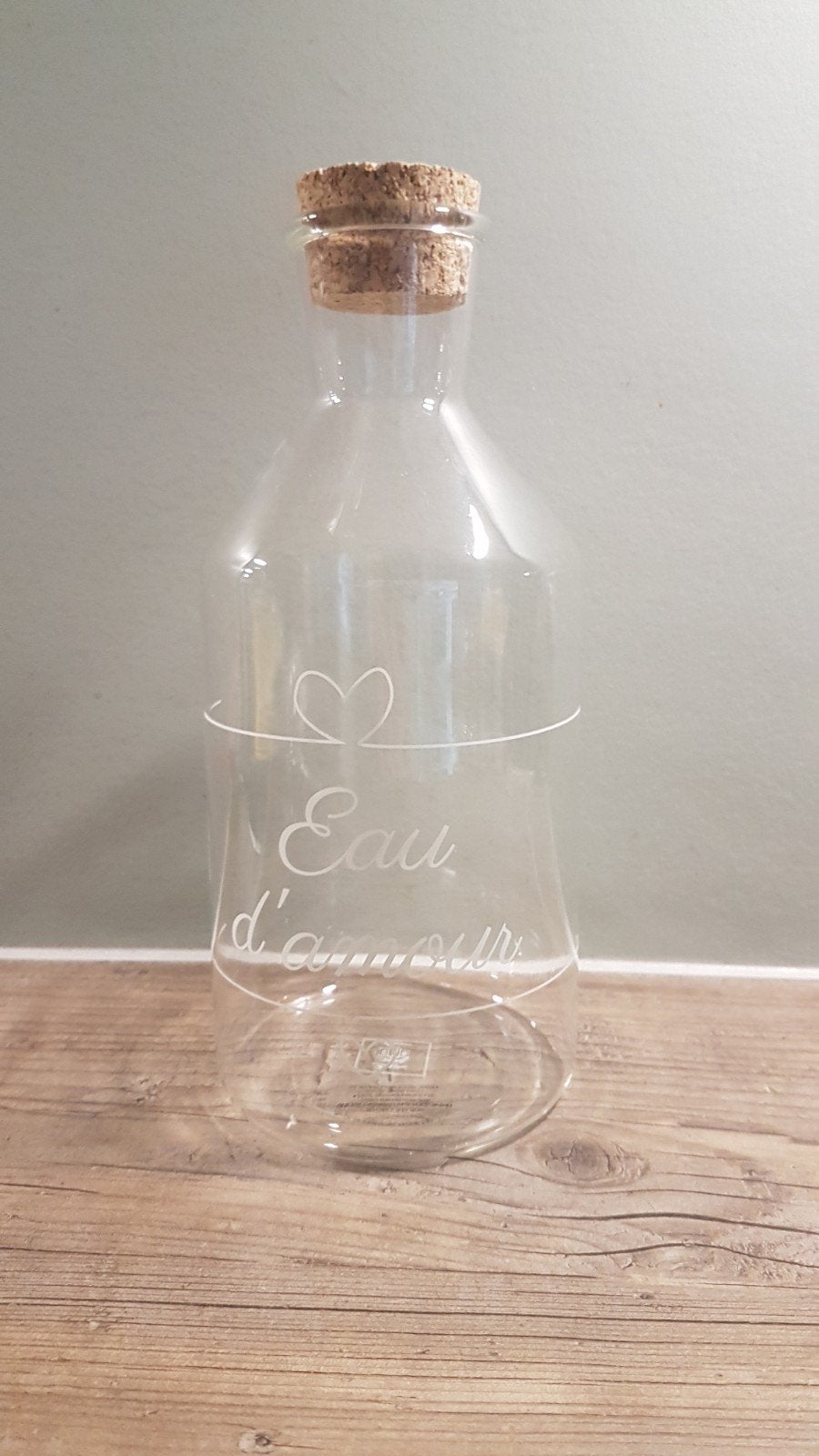 Riviera Maison waterfles, Ophalen of Verzenden, Zo goed als nieuw, Riviera Maison, Glas