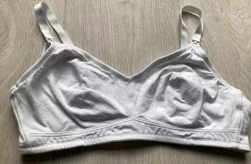 Witte voedings BH maat 95D, Wit, Ophalen of Verzenden, Queentex, Lingerie of Zwemkleding