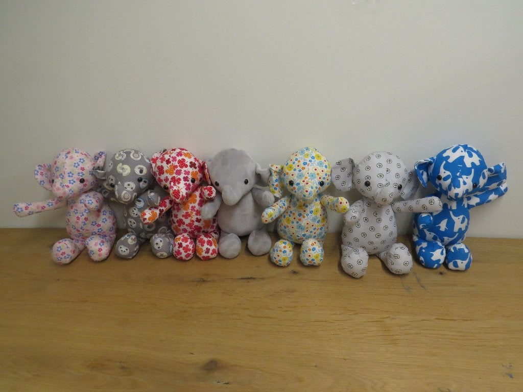 knuffel olifant, Kinderen en Baby's, Speelgoed | Knuffels en Pluche, Ophalen of Verzenden, Nieuw, Olifant, Handgemaakt