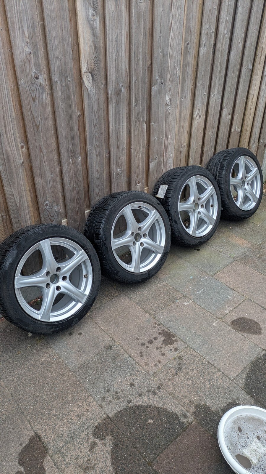 Set van 4 Continental winterbanden op 17 inch velgen, Auto-onderdelen, Ophalen, Gebruikt, Banden en Velgen, 17 inch