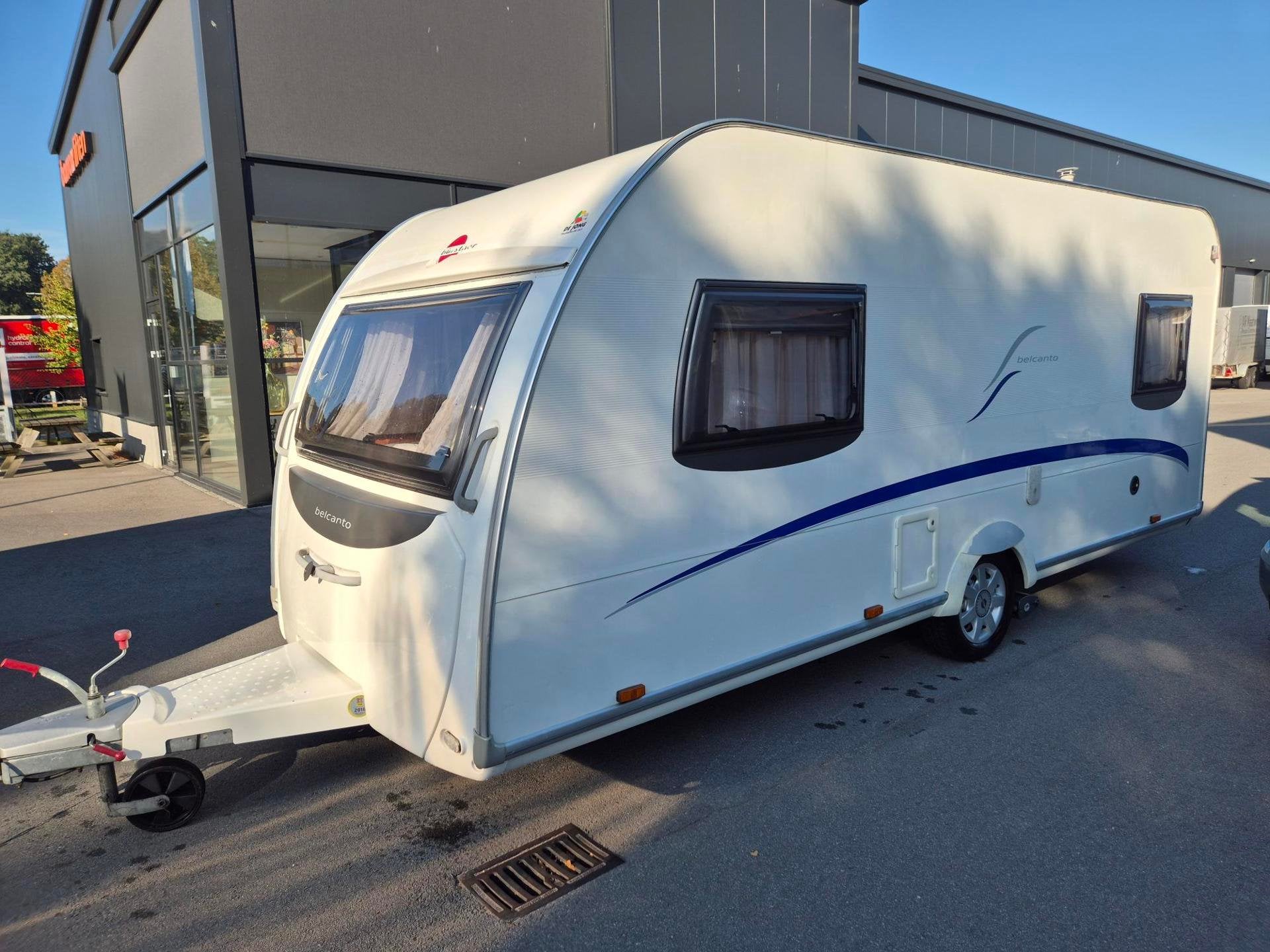 Buerstner 460 TL Enkele bedden, Airco, Mover Voortent luifel, Caravans en Kamperen, Rondzit, Luifel, Bedrijf, Bürstner