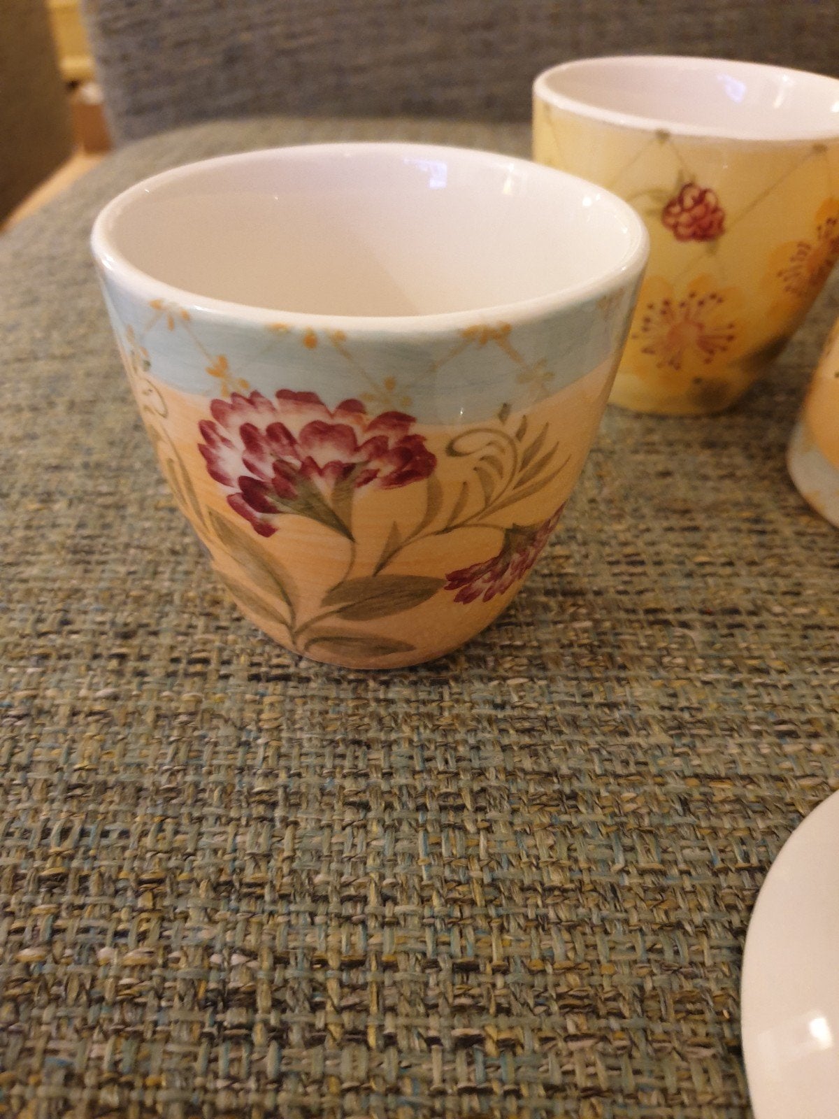 servies van Vic's, Huis en Inrichting, Ophalen of Verzenden, Porselein, Overige stijlen, Kop(pen) en/of Schotel(s)