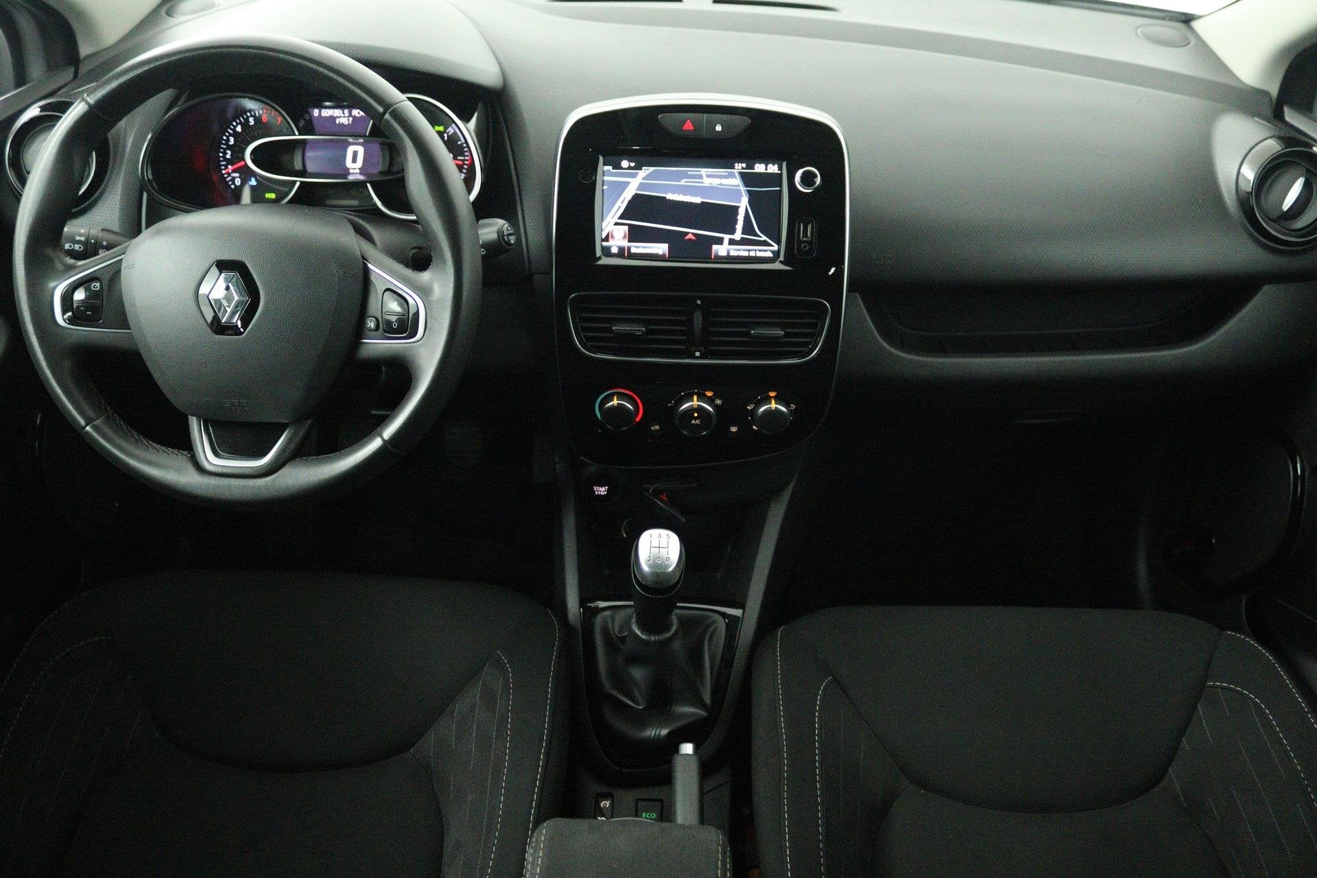 Renault Clio Estate 0.9 TCe Limited (TREKHAAK, NAVIGATIE, CA, Voorwielaandrijving, 898 cc, Stof, Gebruikt