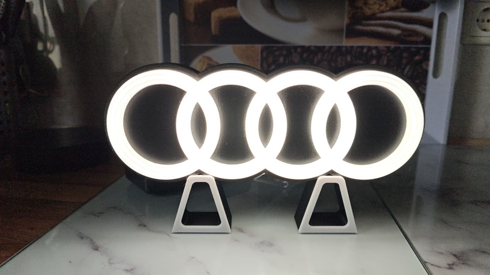 Audi Lichtbak - Perfecte Eyecatcher voor Audi Liefhebbers, Verzamelen, Merken en Reclamevoorwerpen, Ophalen of Verzenden, Nieuw