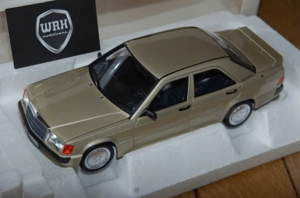 1:18 MERCEDES 190 E smoke silver Norev 183831 inbox WRH, Verzenden, Zo goed als nieuw, Auto, Norev