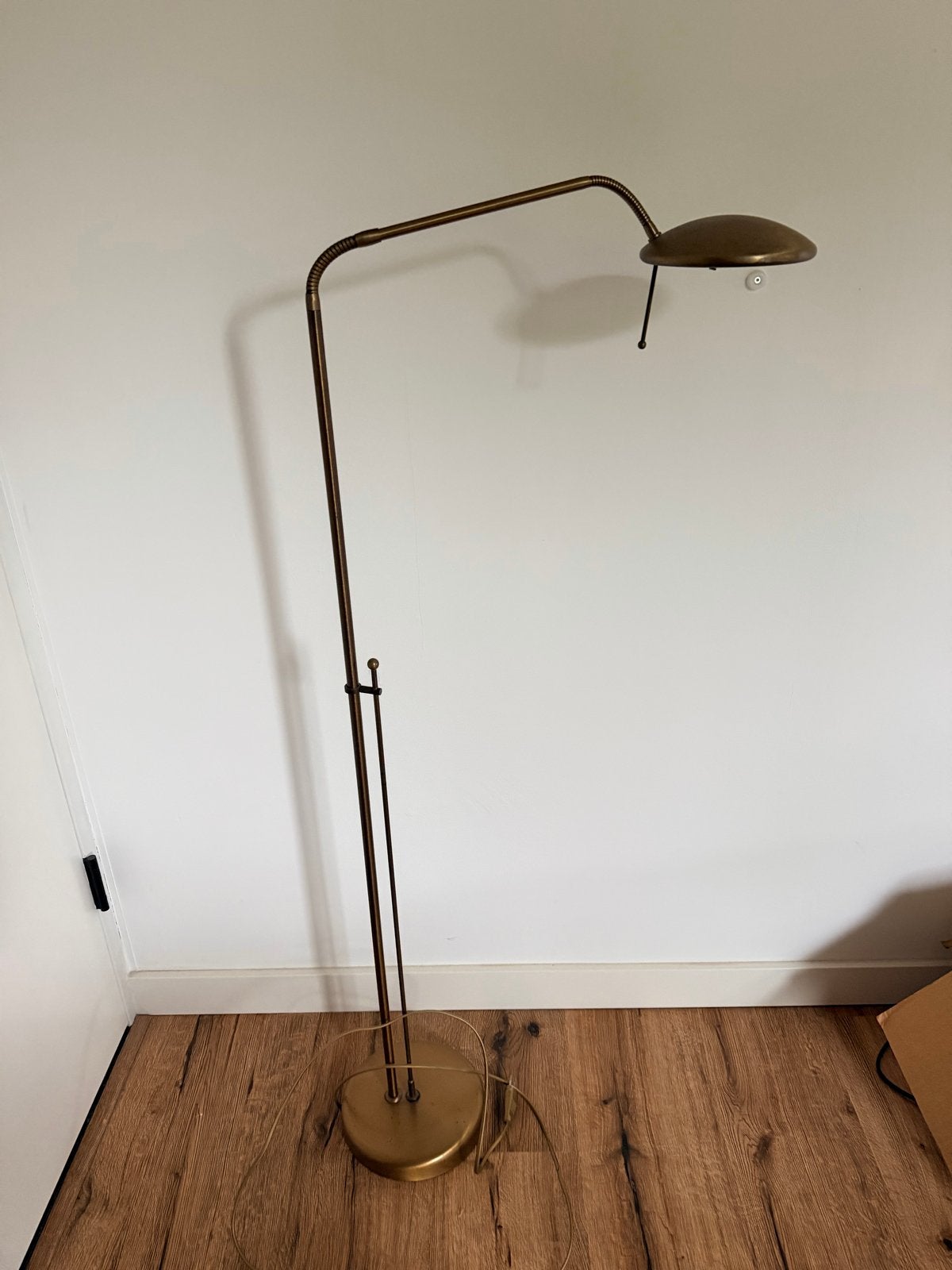 Vintage Messing Vloerlamp met Flexibele Arm, Huis en Inrichting, Lampen | Vloerlampen, 100 tot 150 cm, Overige fittingen, Ophalen of Verzenden