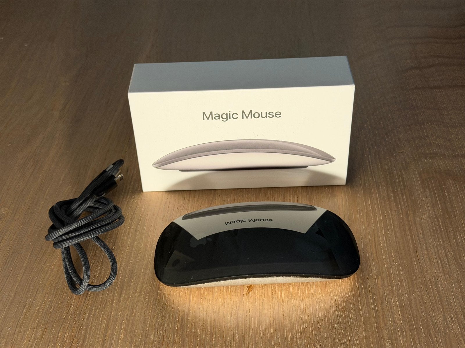 Apple Magic Mouse – Zwart (Black Multi-Touch Surface), Computers en Software, Muizen, Rechtshandig, Muis, Ophalen of Verzenden