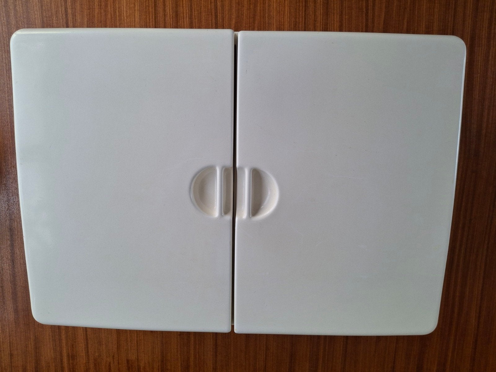 Spluga vintage Italiaans design wandkastje / medicijnkastje, Ophalen of Verzenden