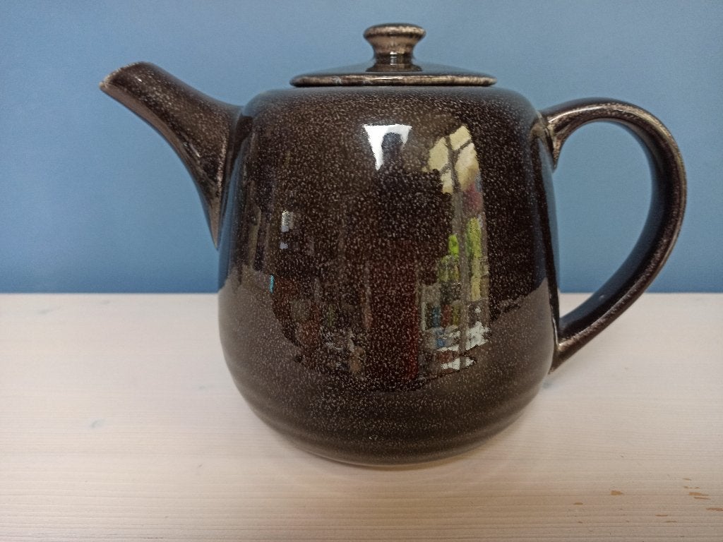 Grote theepot Broste Copenhagen + 2 gelijkende extra, Ophalen, Gebruikt, Theepot, Modern