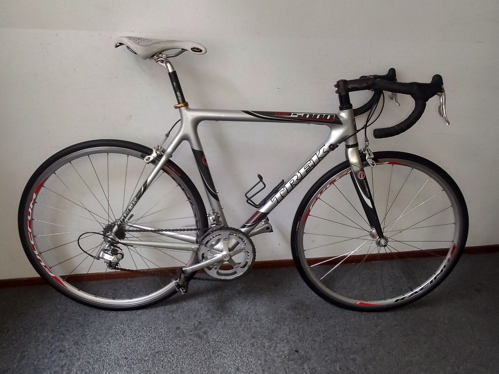 Super mooie Trek full  carbon racefiets,Campagnolo,Bianchi, 28 inch, Carbon, Zo goed als nieuw, 15 tot 20 versnellingen