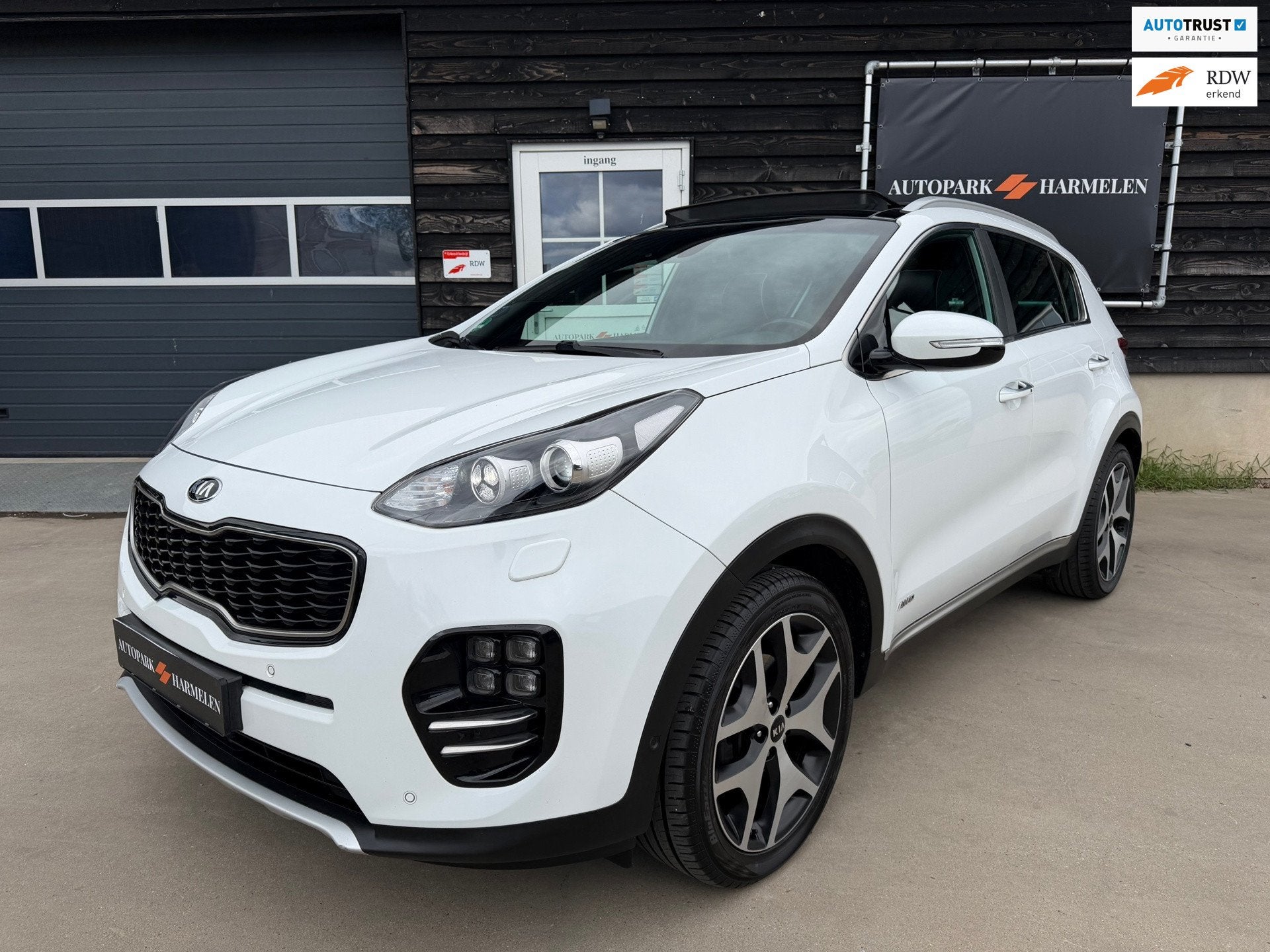 Kia SPORTAGE 1.6 T-GDI 4WD GT-Line Pano Leder Camera, Auto's, Gebruikt, 4 cilinders, Wit, Leder