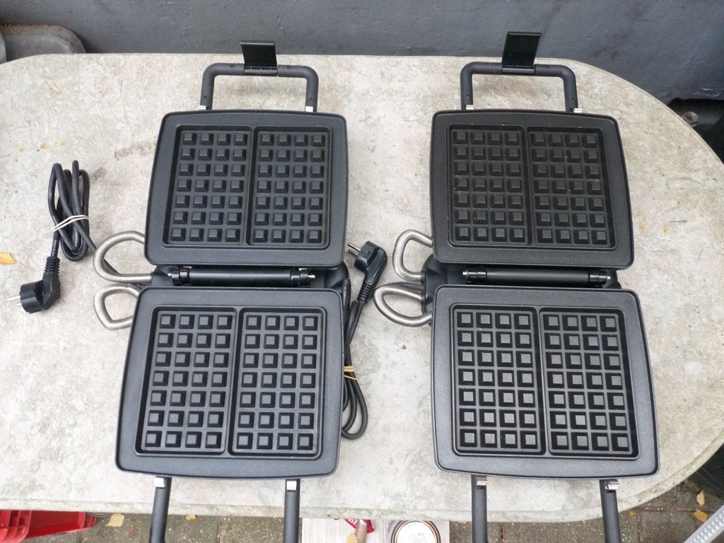 2 stuks wafelijzers Nova Frifri perfecte staat, Ophalen, Uitneembare platen, Zo goed als nieuw