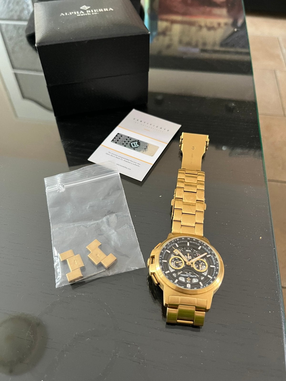 ALPHA SIERRA TITAN WATCH, Ophalen of Verzenden, Zo goed als nieuw, Leer, Overige merken