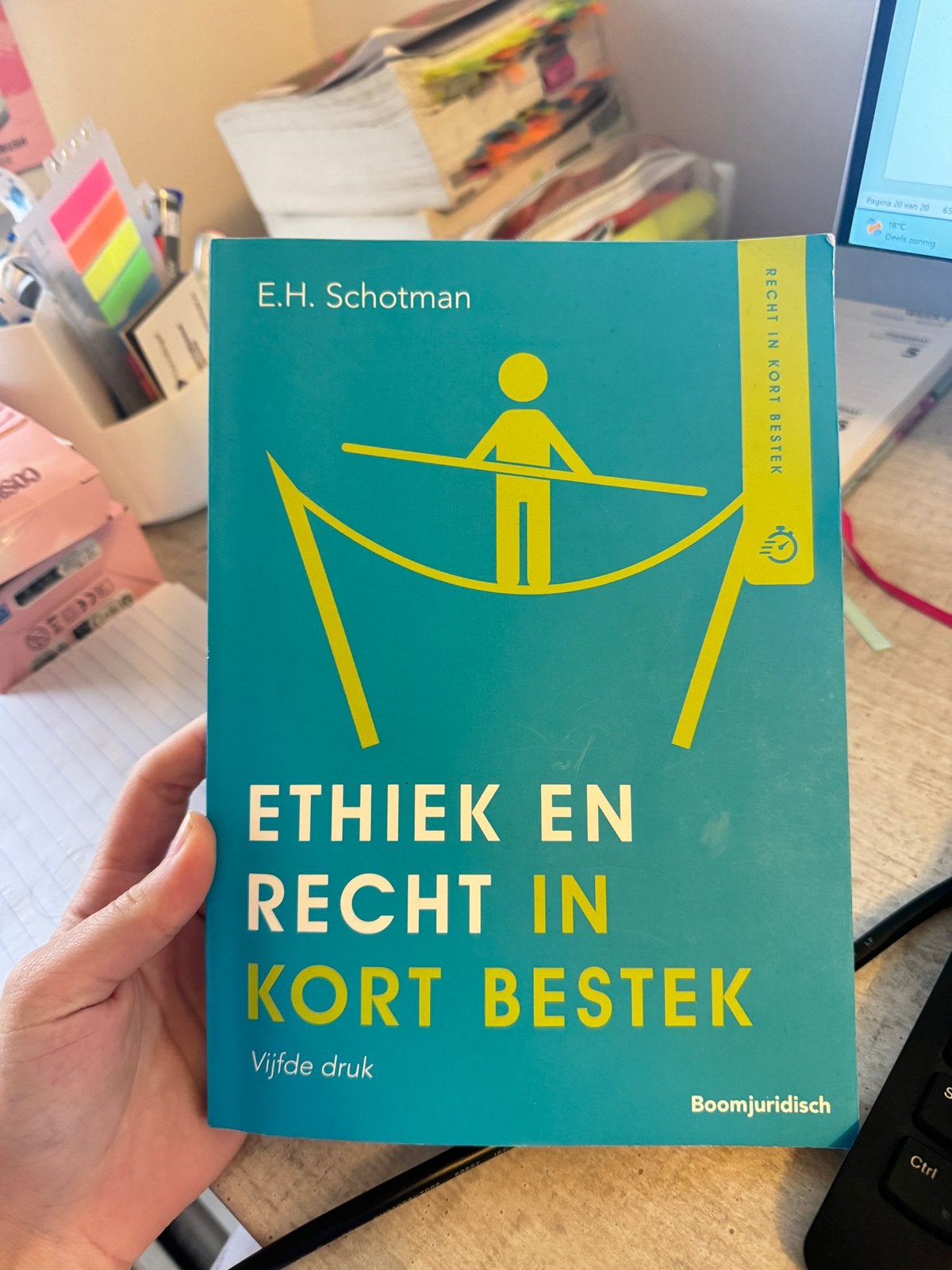 Ethiek en recht in kort bestek, Ophalen of Verzenden, Alpha, Zo goed als nieuw, HBO