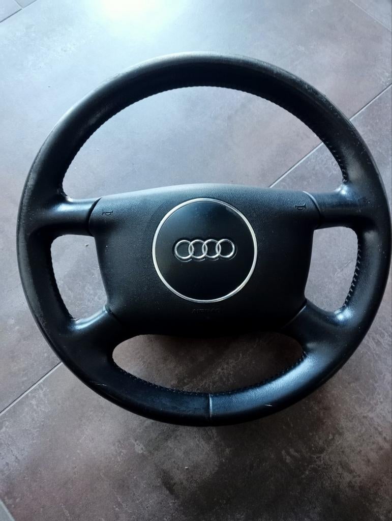 Audi a4 stuur uit 2002 model    airbag nr 8e0 880 201 aa, Ophalen of Verzenden, Gebruikt, Audi