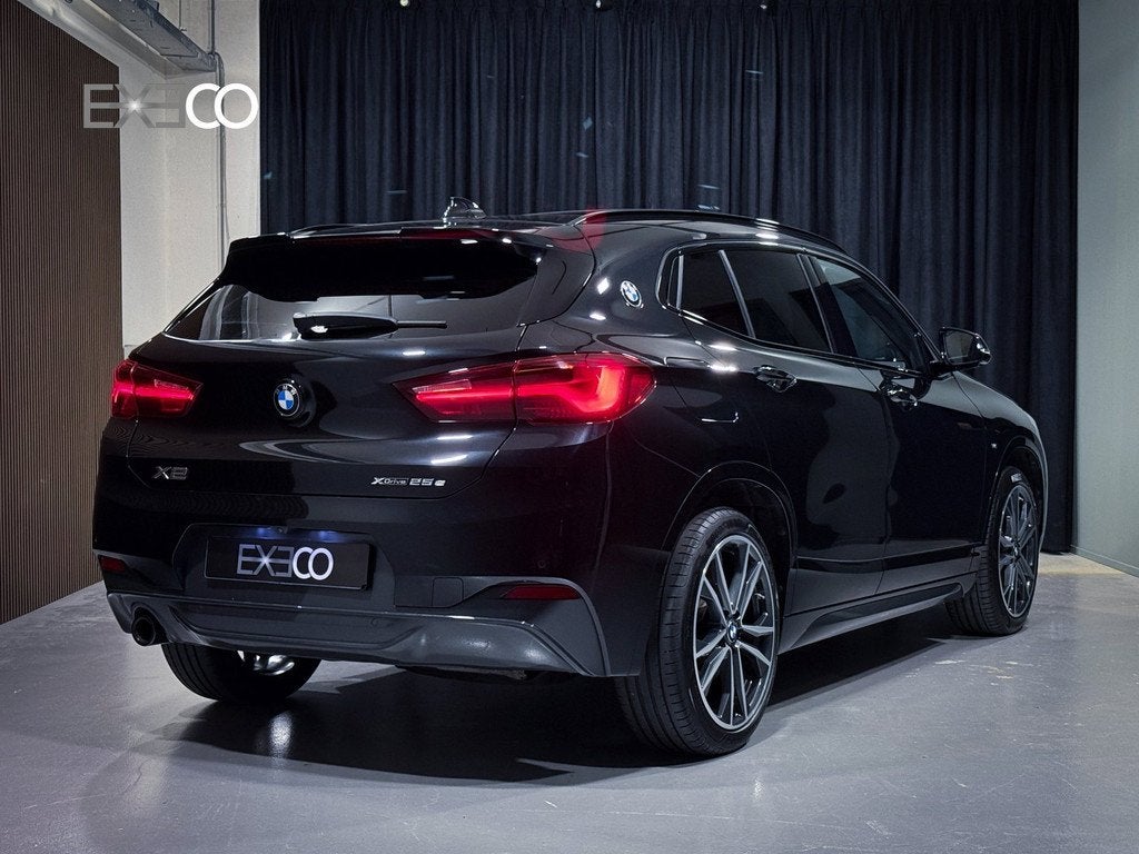 BMW X2 XDrive25e M-Sport |Bomvol|Pano|HUD|Memory|Harman Kard, Auto's, BMW, Automaat, Gebruikt, Euro 6, Zwart