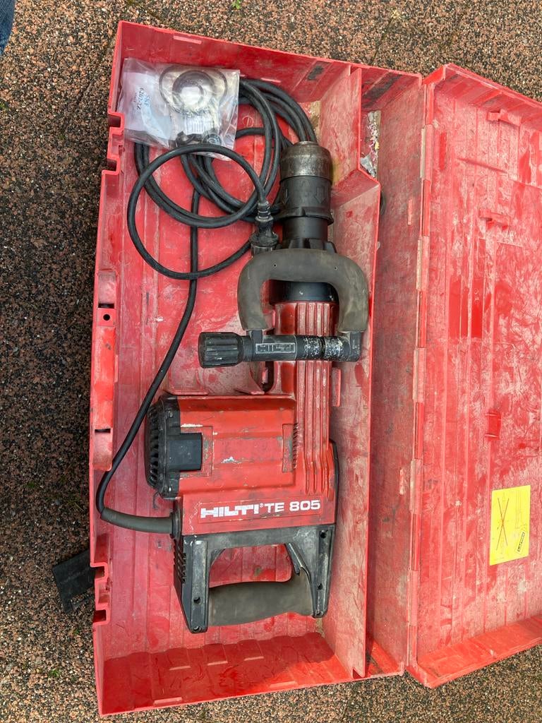 Hilti TE 805 Breekhamer - Krachtig en Betrouwbaar, Doe-het-zelf en Verbouw, Ophalen, Gebruikt, 600 watt of meer, Boor- en/of Breekhamer