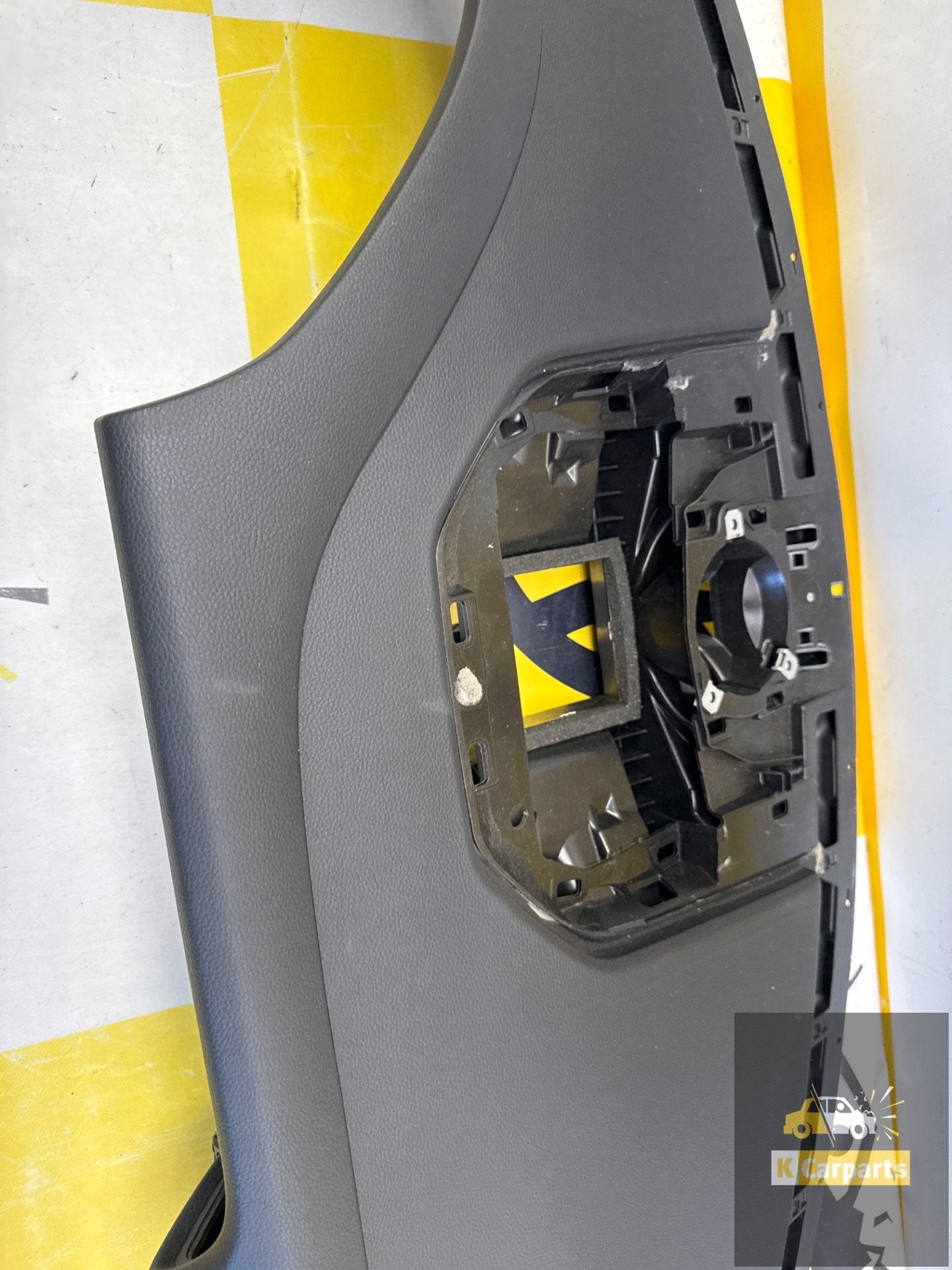 Dashboard Porsche Porsche 911 991 Airbag set origineel, Gebruikt, Porscheplatz 1
70435  Stuttgart, DE, Porsche, Info@porsche.de