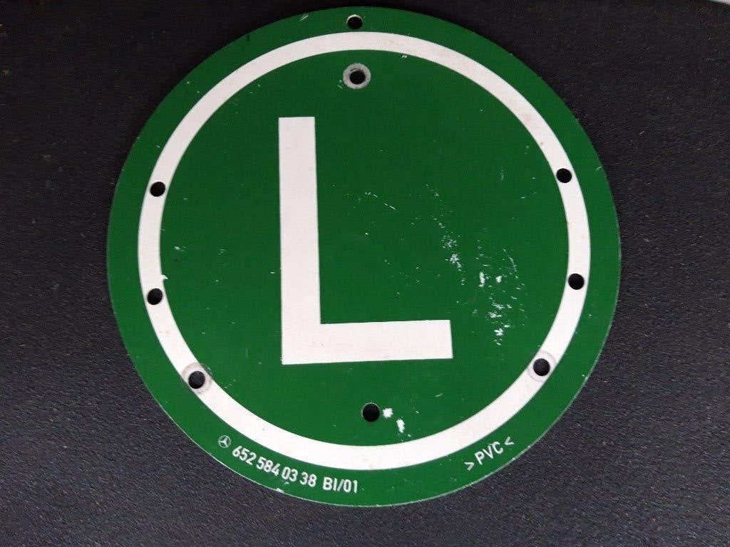 L bordje ( Lärmschutz - ) vrachtwagens en autobussen, Verzamelen, Spoorwegen en Tramwegen, Ophalen of Verzenden, Zo goed als nieuw